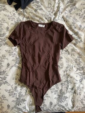 Babaton Chocolate Brown Short Sleeve Bodysuit